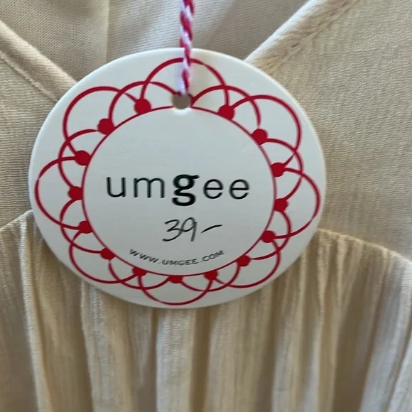 NWT/ Umgee Mid Length Bohemian Cream knee length flowy dress, all seasons! ❤️ - Picture 2 of 10